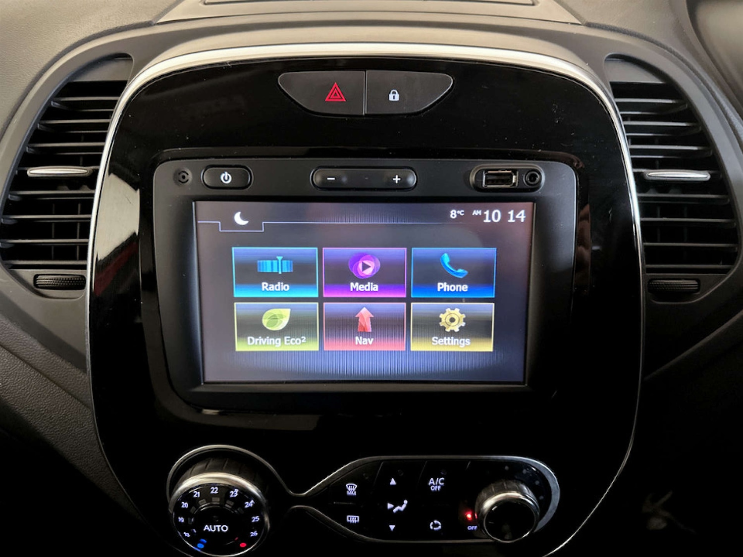 Used Renault Captur 2018 for sale - 77249228: Photo 24