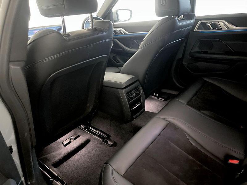 Used BMW i4 2022 for sale - 76557477: Photo 15