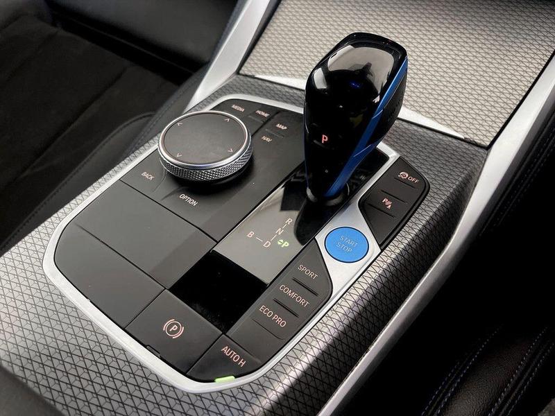 Used BMW i4 2022 for sale - 76557477: Photo 27