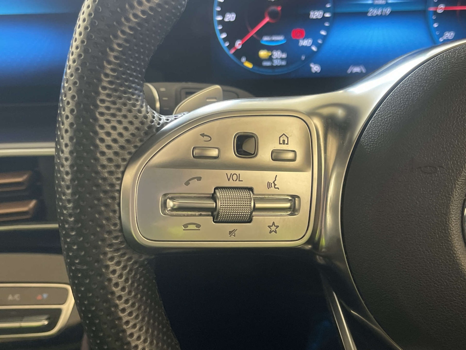 Used Mercedes-Benz EQC 2022 for sale - 78003791: Photo 18