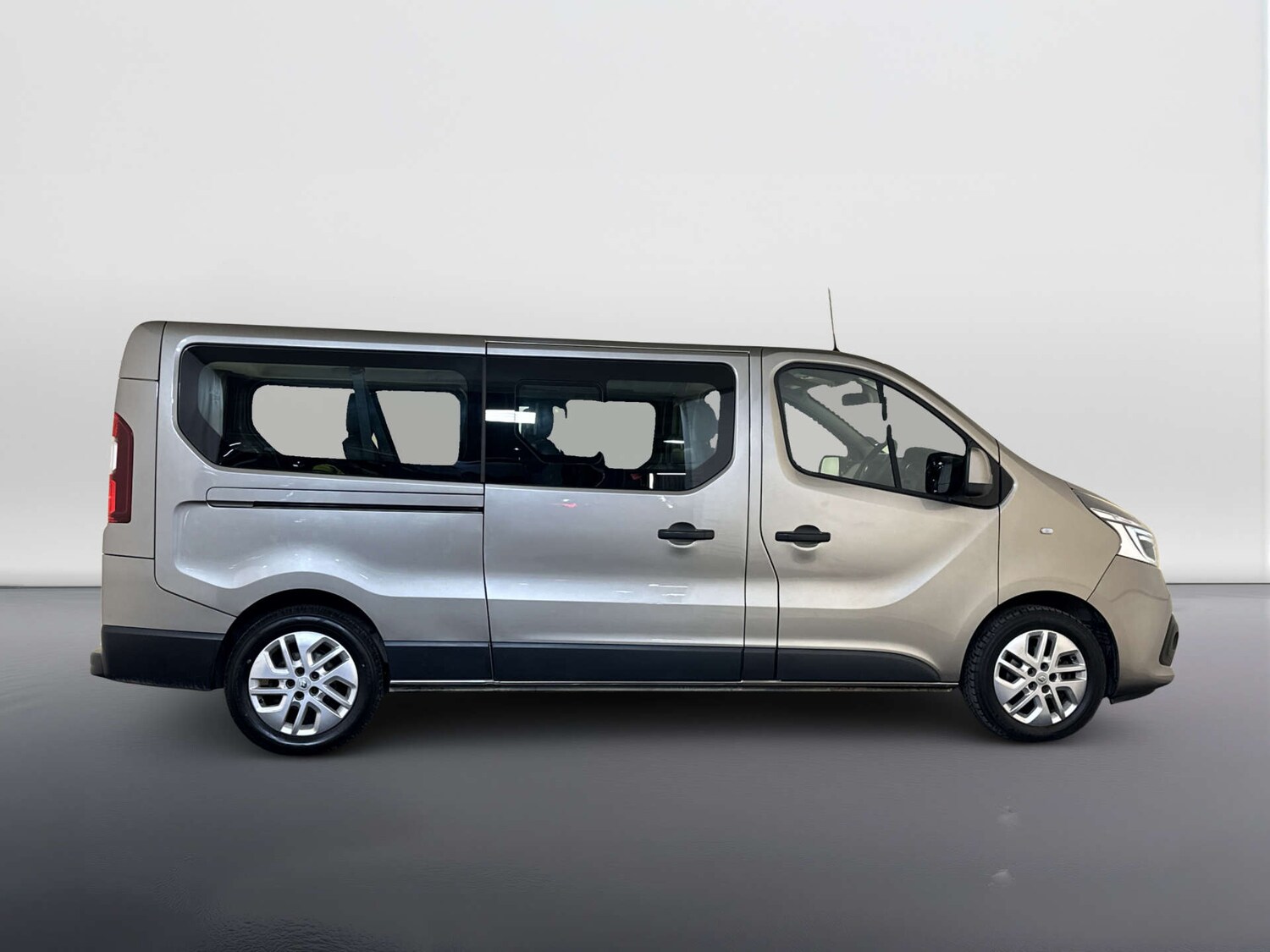 Used Renault Trafic 2021 for sale - 77945449: Photo 11