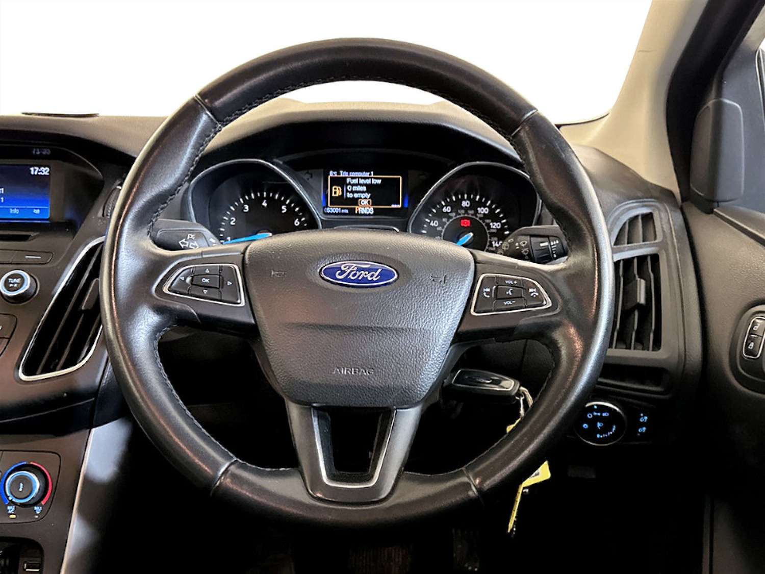 Used Ford Focus 2015 for sale - 77220981: Photo 17