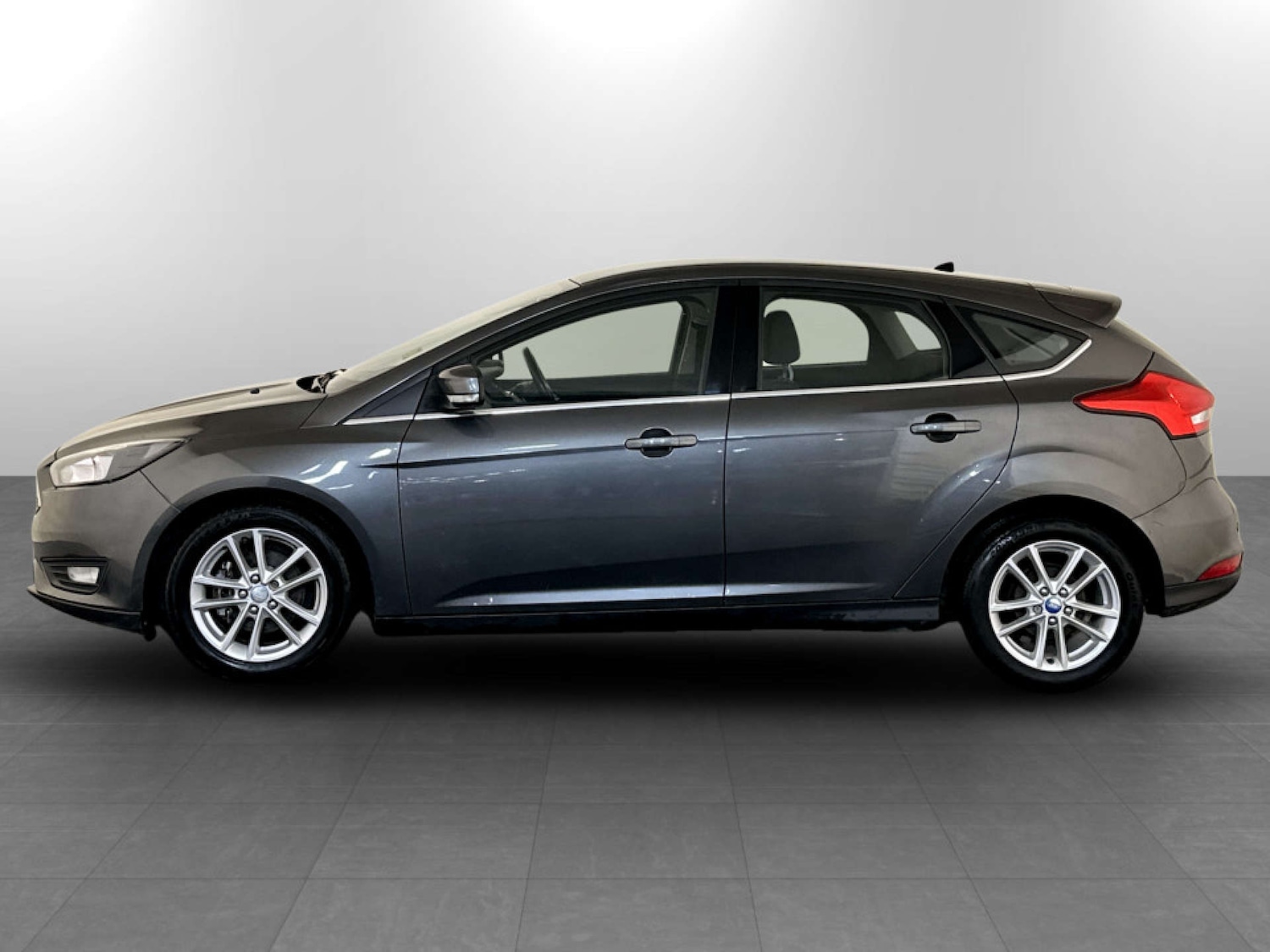 Used Ford Focus 2015 for sale - 77220981: Photo 7