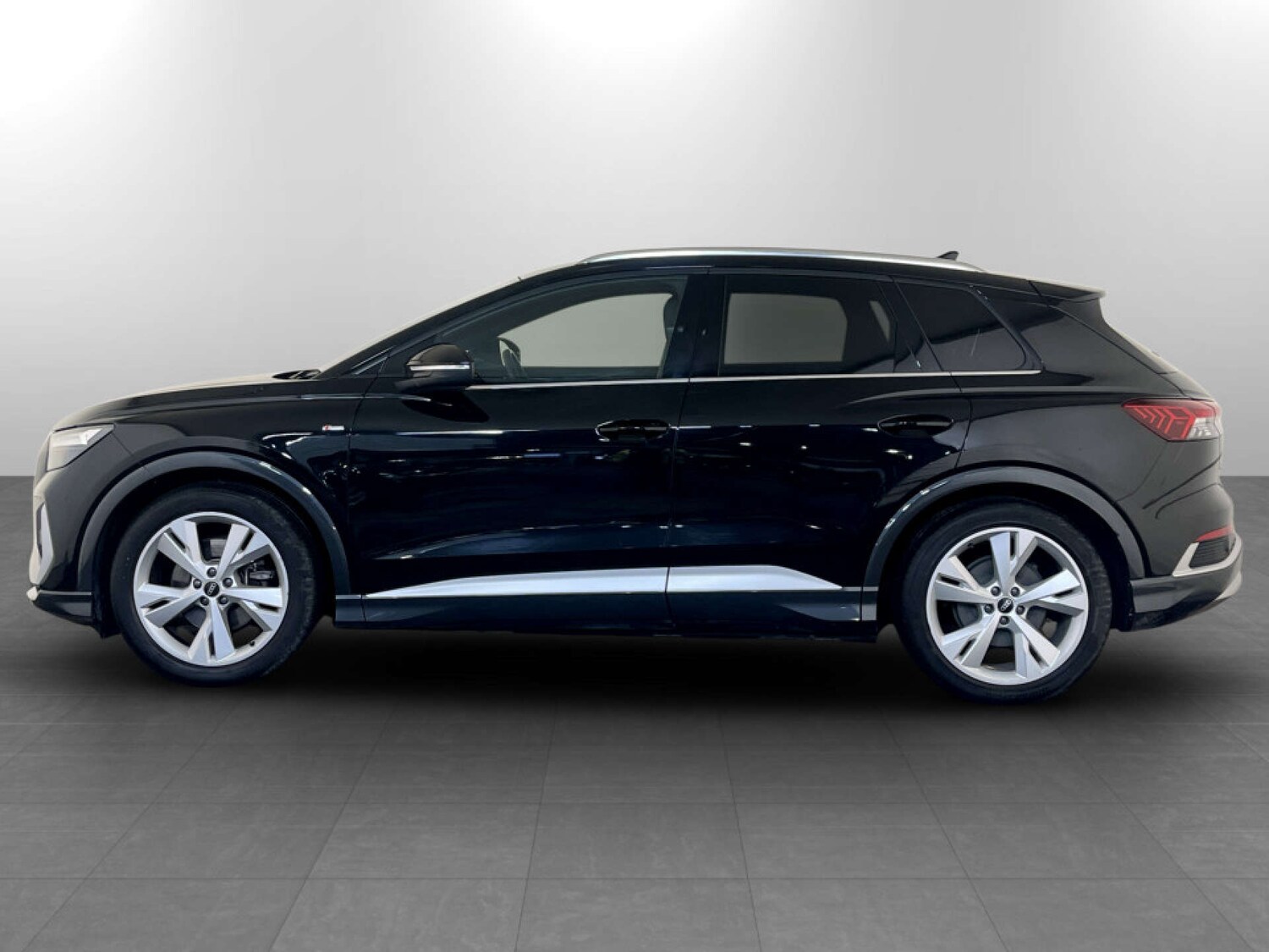 Used Audi Q4 e-tron 2022 for sale - 77571357: Photo 6
