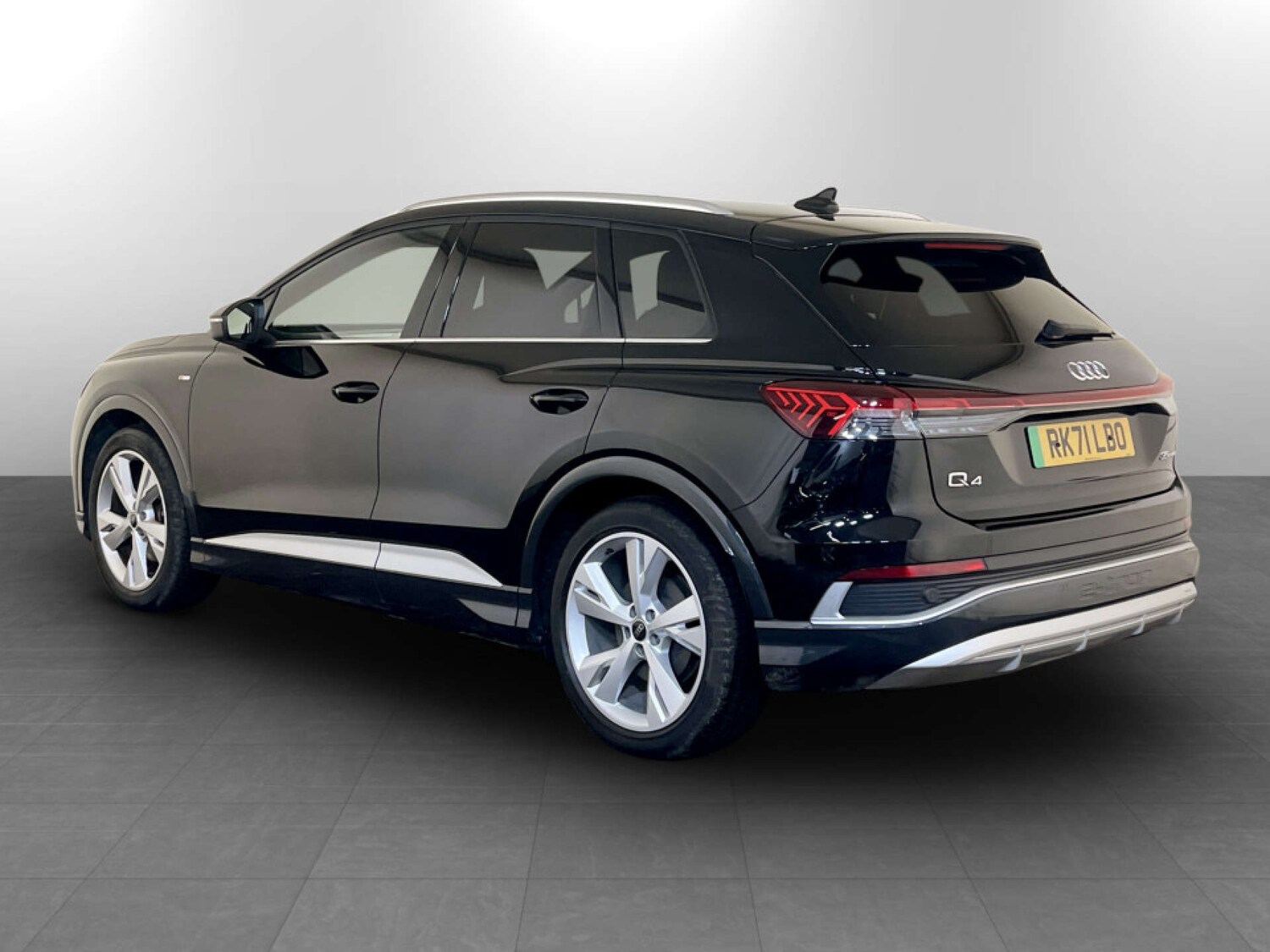 Used Audi Q4 e-tron 2022 for sale - 77571357: Photo 7