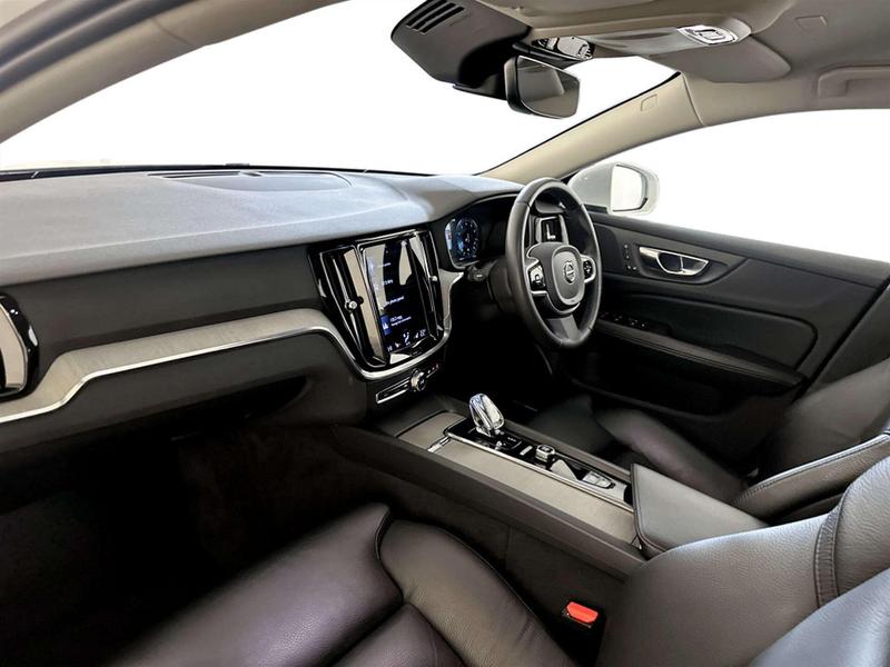 Used Volvo V60 2021 for sale - 77116988: Photo 12