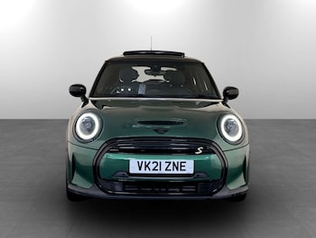 2021 - 135kW Cooper S Level 3 33kWh 3dr Auto