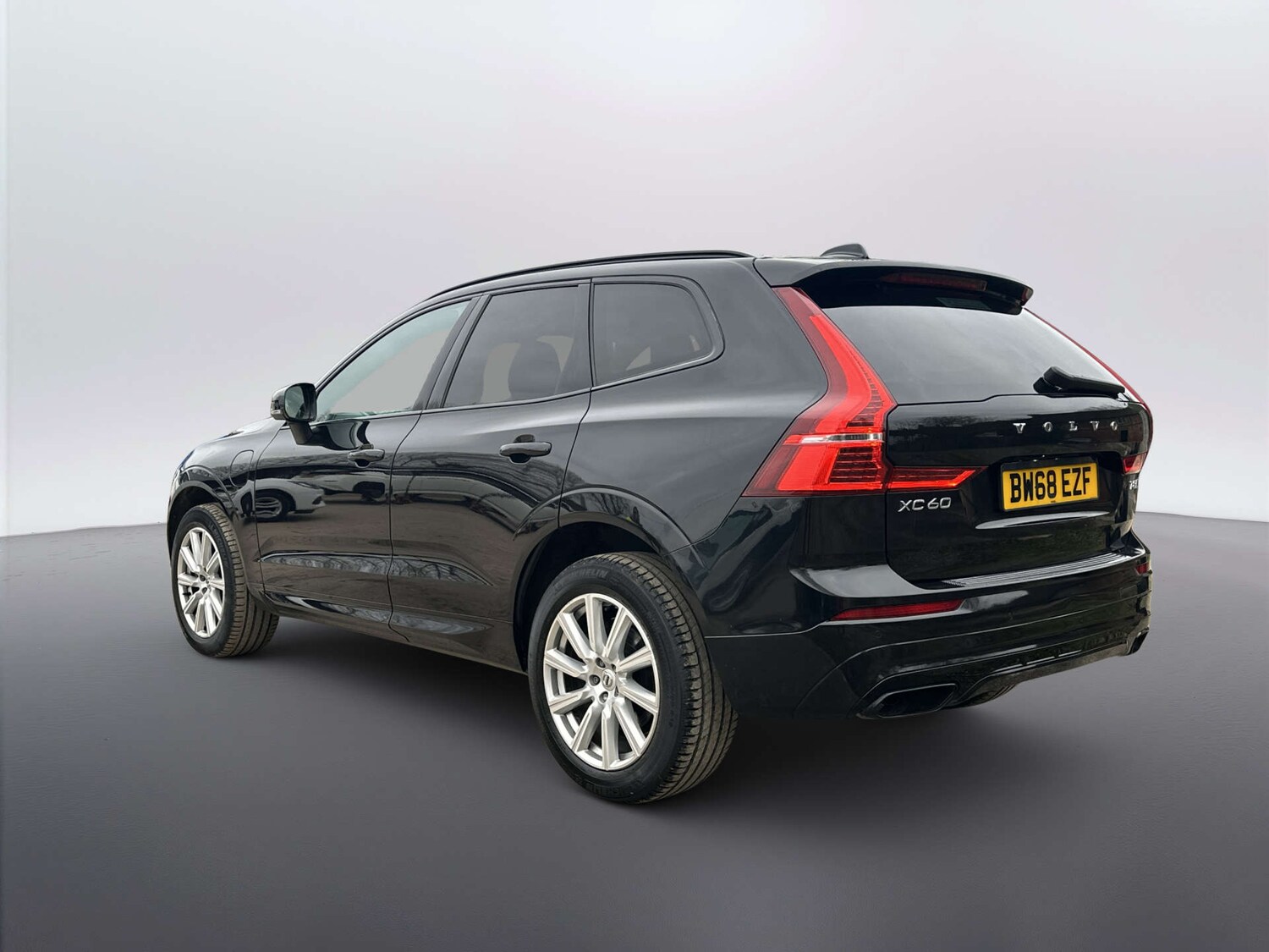 Used Volvo XC60 2018 for sale - 78179689: Photo 8