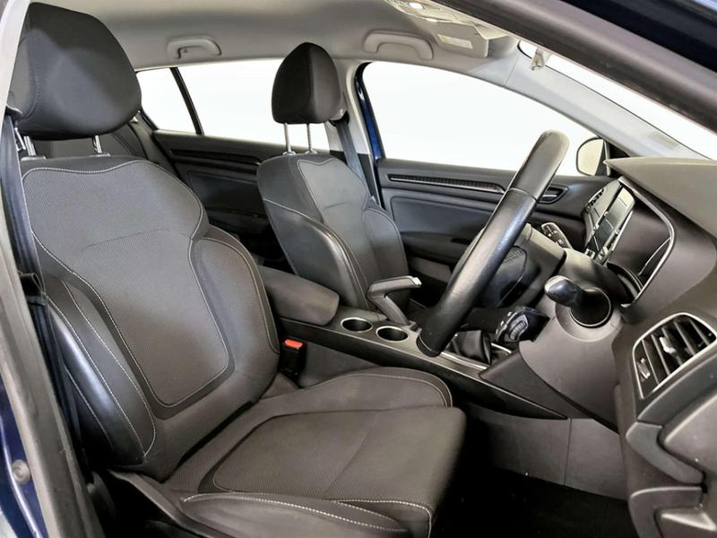 Used Renault Megane 2020 for sale - 76931319: Photo 13