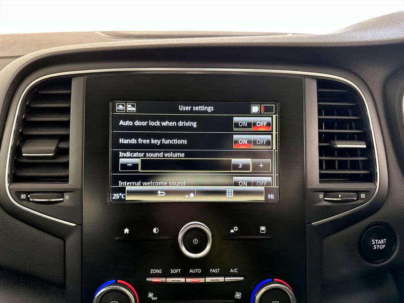 Used Renault Megane 2020 for sale - 76931319: Photo 24