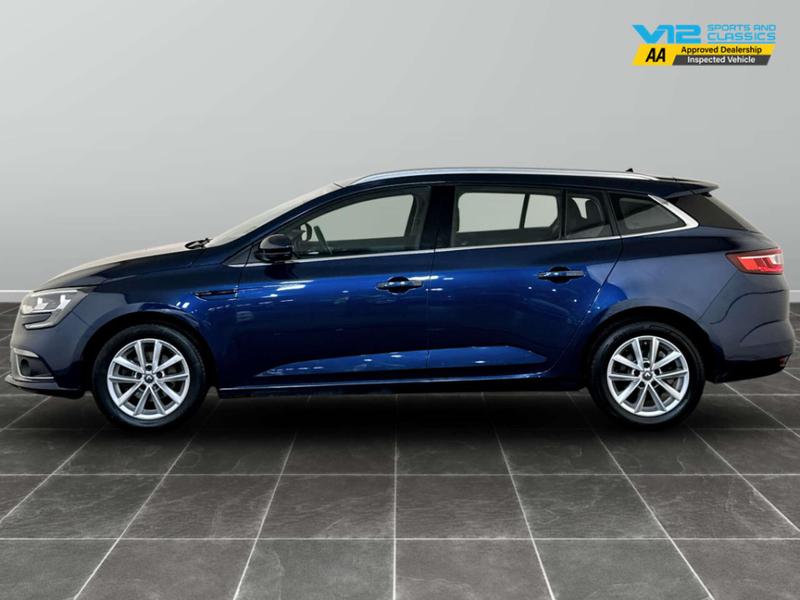 Used Renault Megane 2020 for sale - 76931319: Photo 7