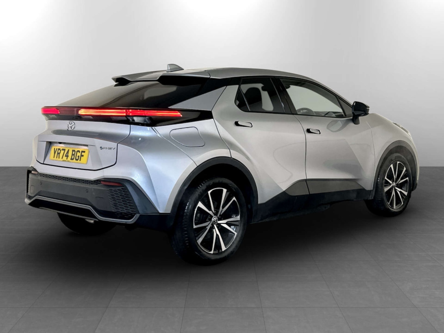 Used Toyota C-HR 2024 for sale - 77469948: Photo 10