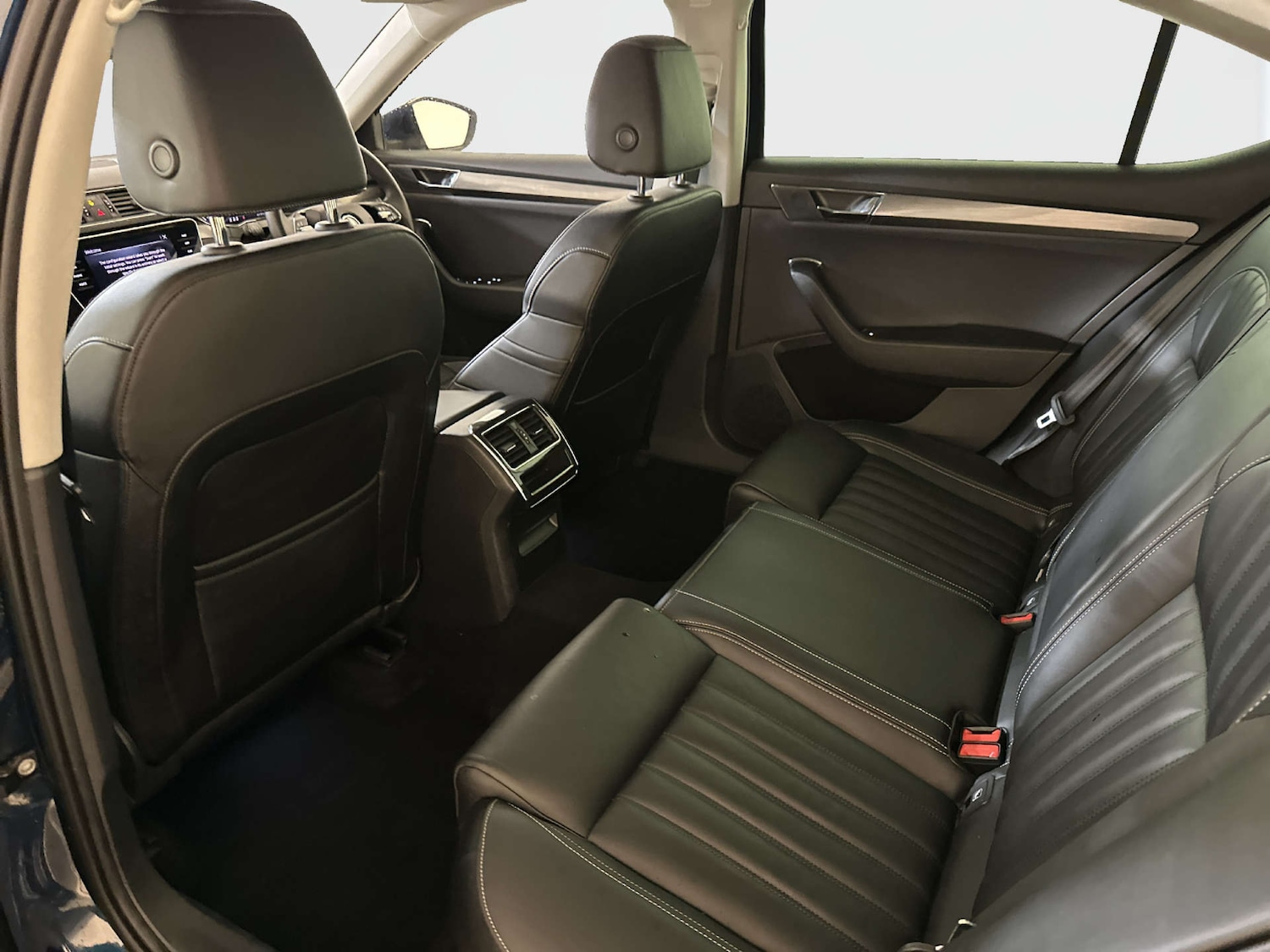 Used Skoda Superb 2023 for sale - 78003769: Photo 14