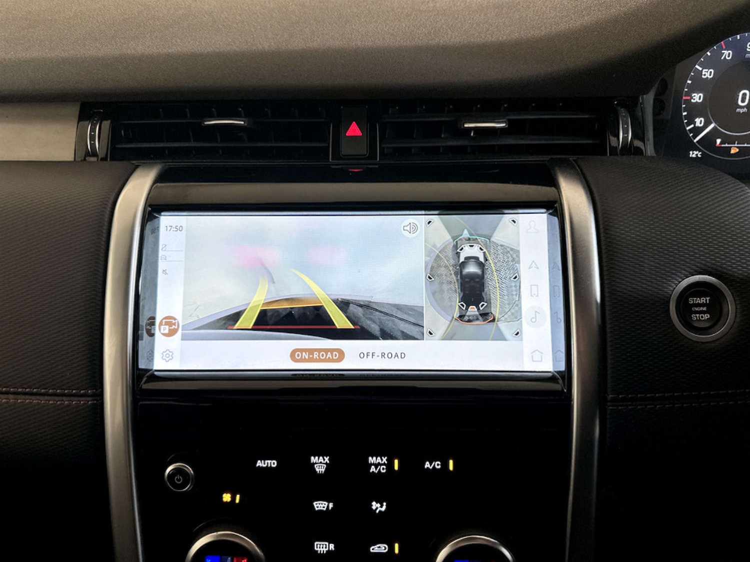 Used Land Rover Discovery Sport 2021 for sale - 77669312: Photo 23