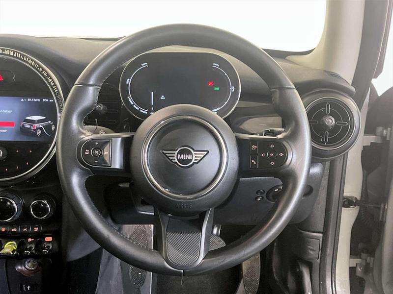 Used MINI Electric Hatch 2022 for sale - 76797168: Photo 16