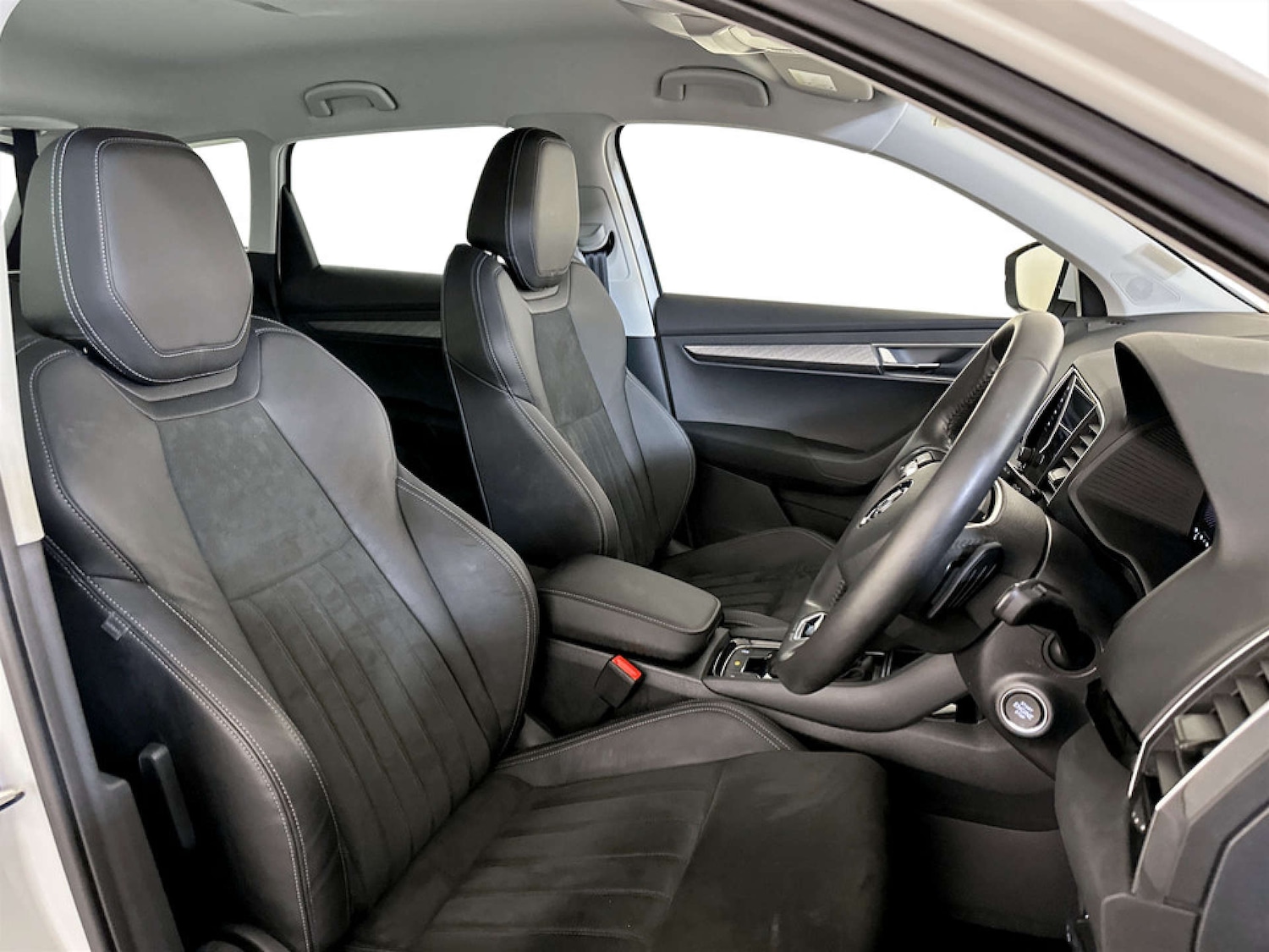 Used Skoda Karoq 2024 for sale - 77185794: Photo 13