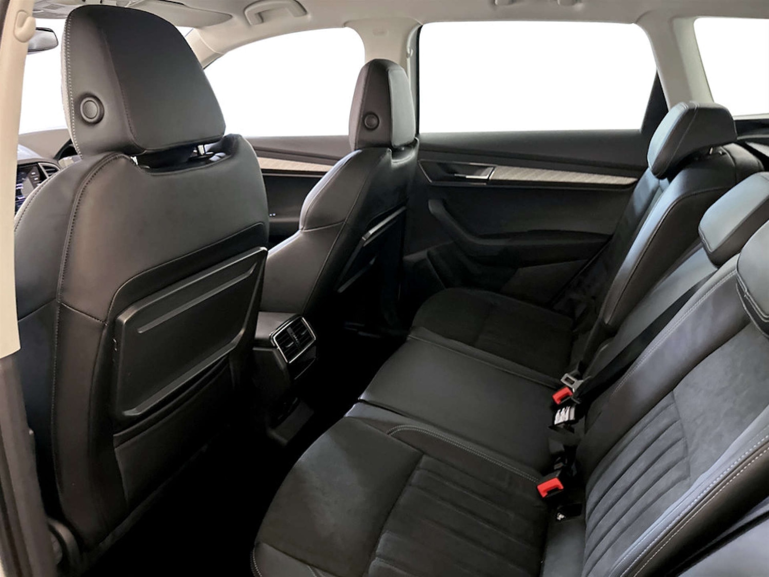 Used Skoda Karoq 2024 for sale - 77185794: Photo 14