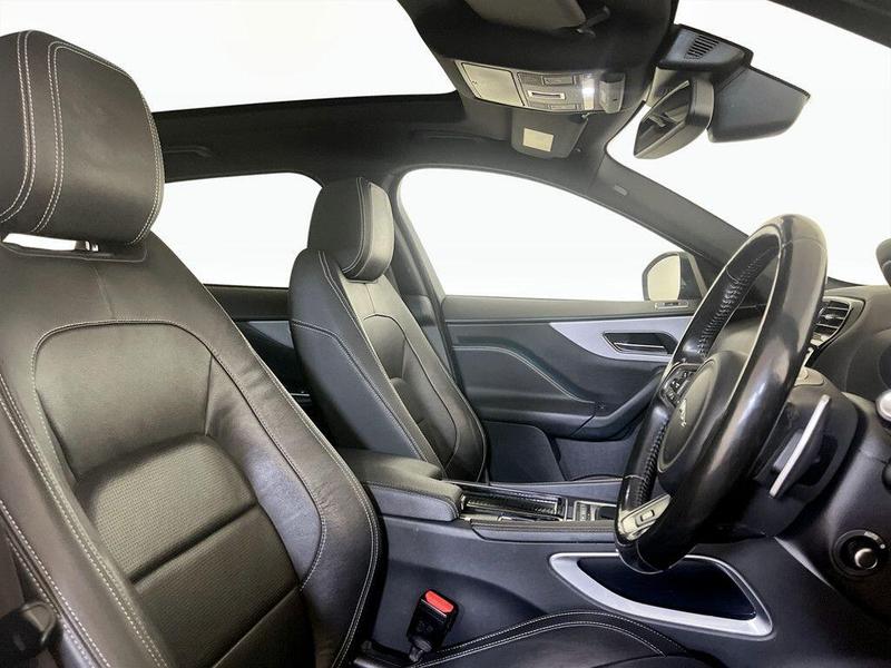 Used Jaguar F-Pace 2018 for sale - 76355612: Photo 13