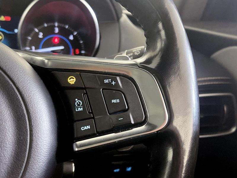 Used Jaguar F-Pace 2018 for sale - 76355612: Photo 19