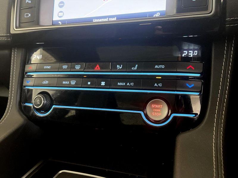 Used Jaguar F-Pace 2018 for sale - 76355612: Photo 25