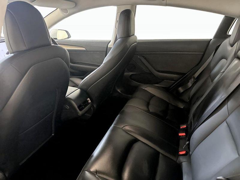 Used Tesla Model 3 2021 for sale - 76394132: Photo 14