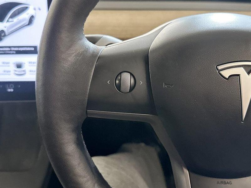 Used Tesla Model 3 2021 for sale - 76394132: Photo 17