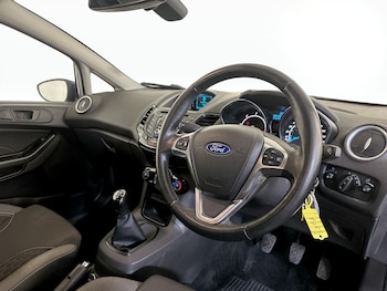 Used Ford Fiesta 2016 for sale - 75409945: Photo