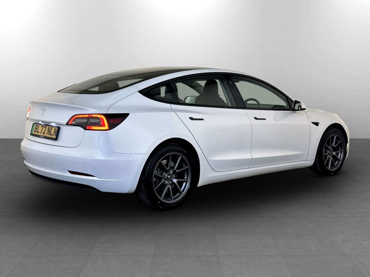 Used Tesla Model 3 2022 for sale - 77735015: Photo 10