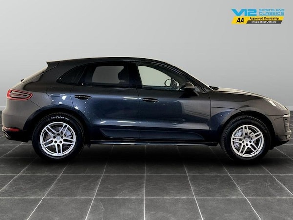 Used Porsche Macan 2018 for sale - 75712515: Photo 11