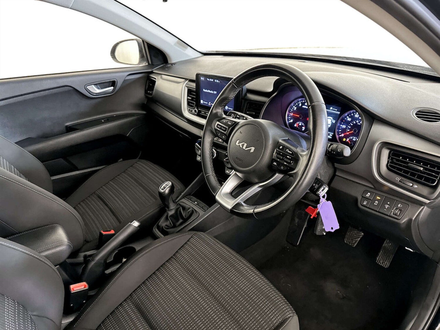 Used Kia Stonic 2022 for sale - 77475151: Photo 15