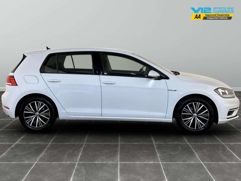 Used Volkswagen Golf 2018 for sale - 76908599: Photo 11