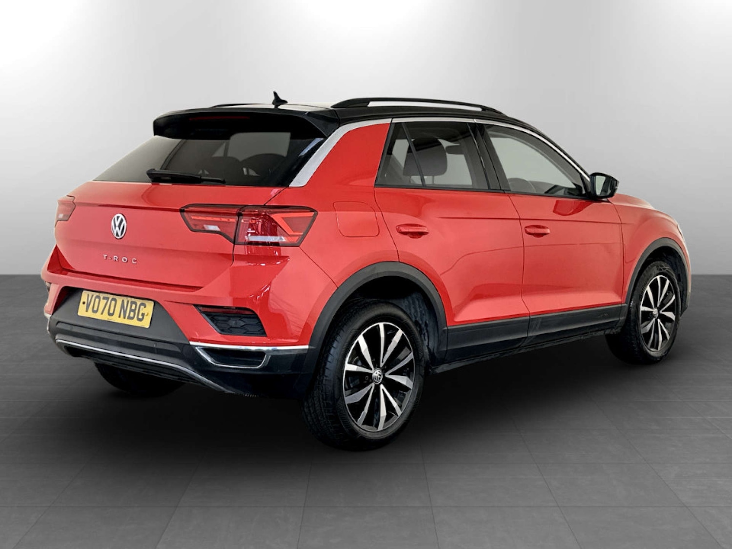 Used Volkswagen T-Roc 2020 for sale - 77245608: Photo 10