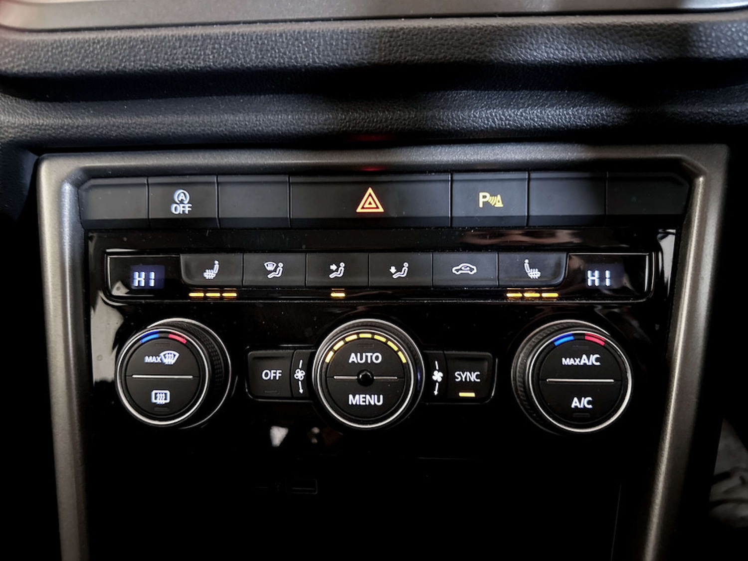 Used Volkswagen T-Roc 2020 for sale - 77245608: Photo 25