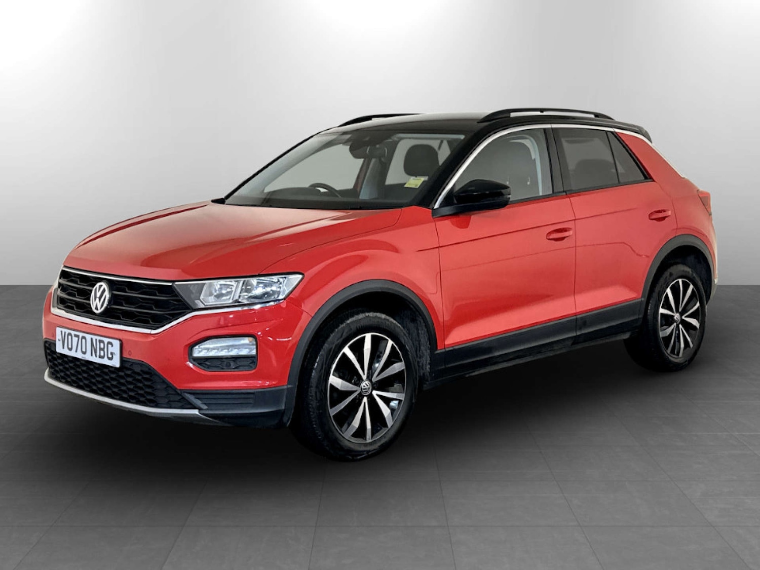 Used Volkswagen T-Roc 2020 for sale - 77245608: Photo 6