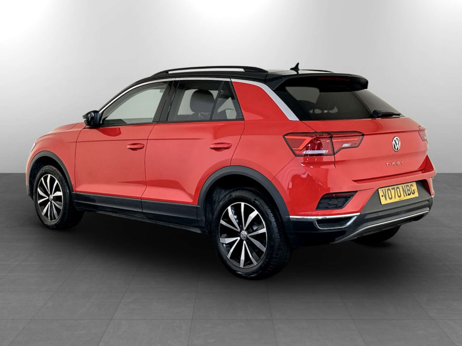 Used Volkswagen T-Roc 2020 for sale - 77245608: Photo 8