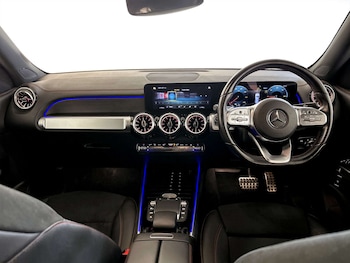 Used Mercedes-Benz EQB 2023 for sale - 77452425: Photo