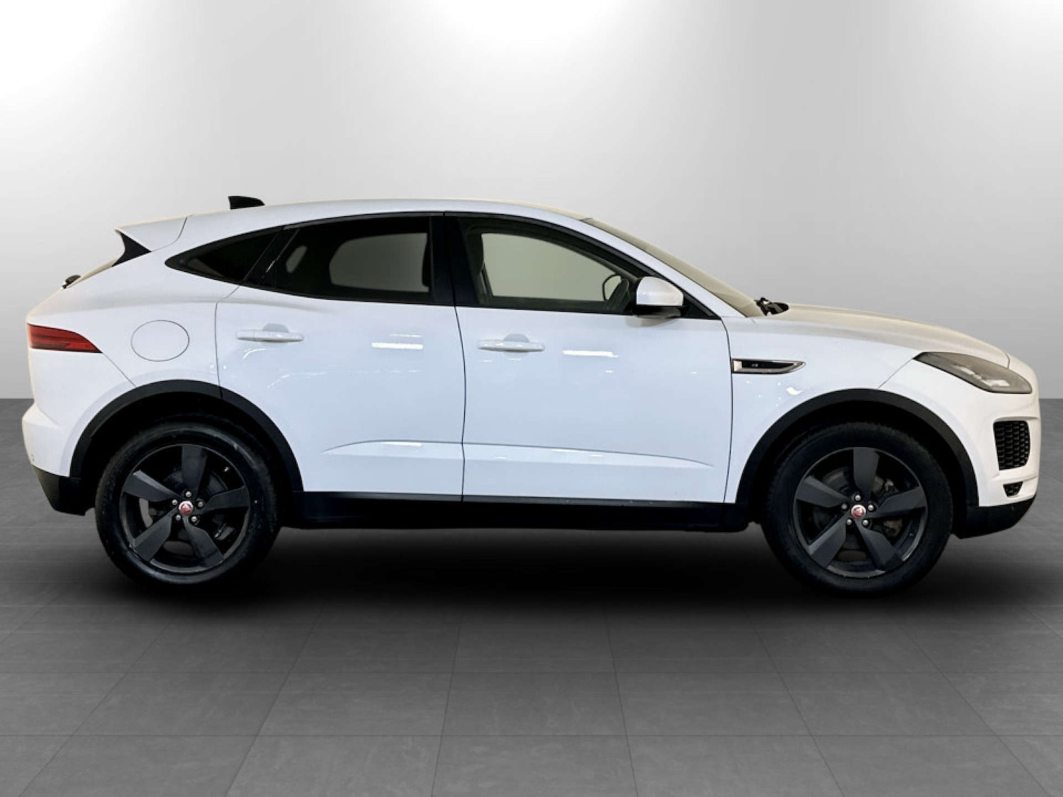 Used Jaguar E-Pace 2020 for sale - 77185836: Photo 11