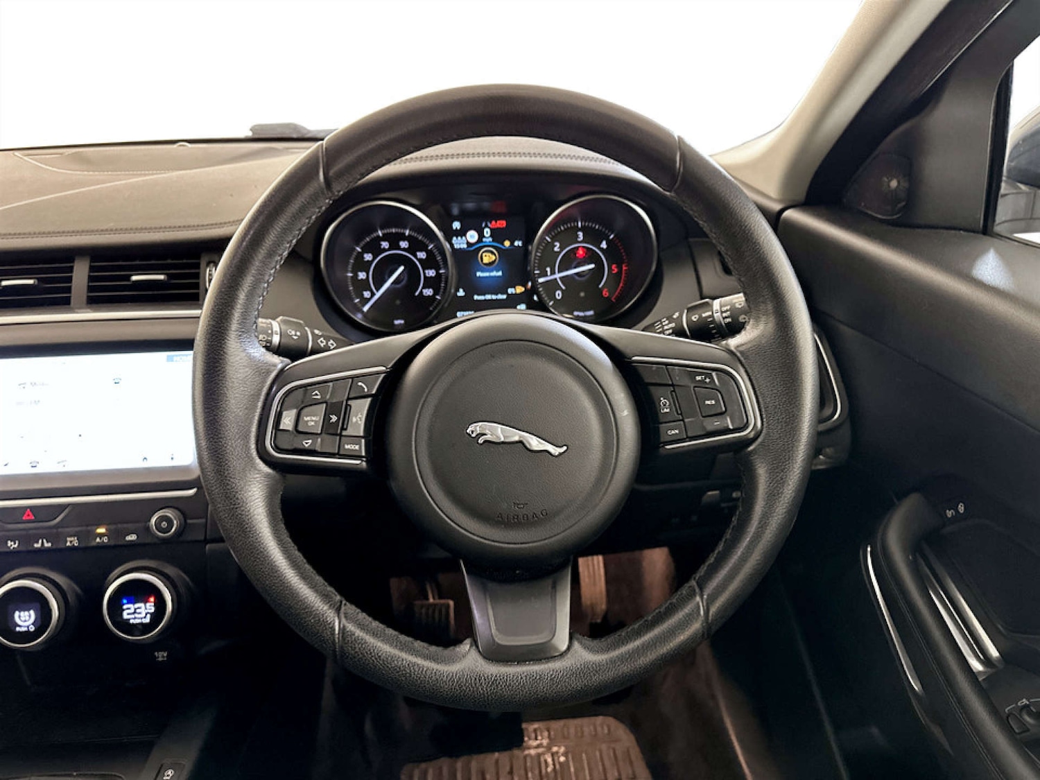 Used Jaguar E-Pace 2020 for sale - 77185836: Photo 17