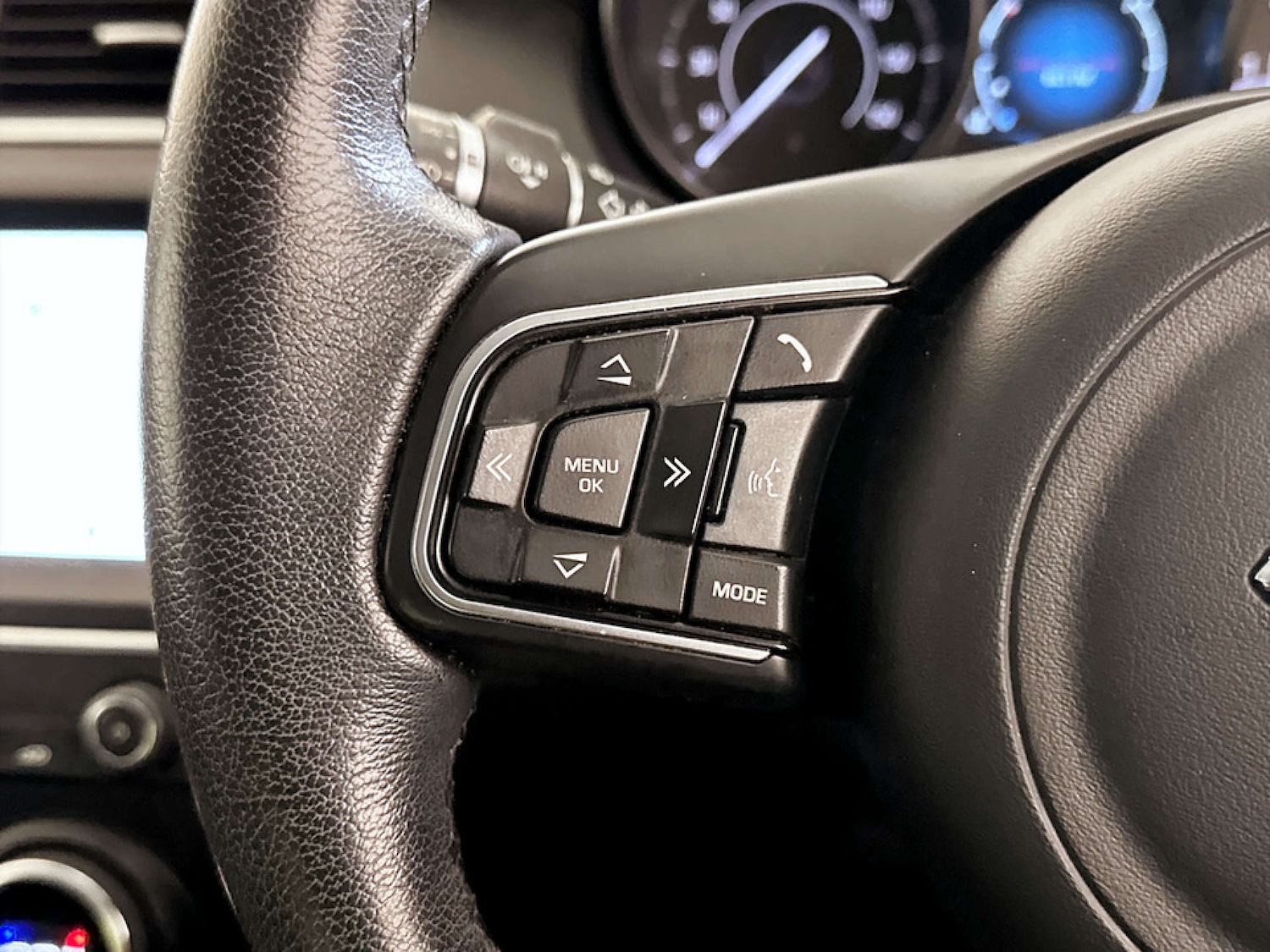 Used Jaguar E-Pace 2020 for sale - 77185836: Photo 18