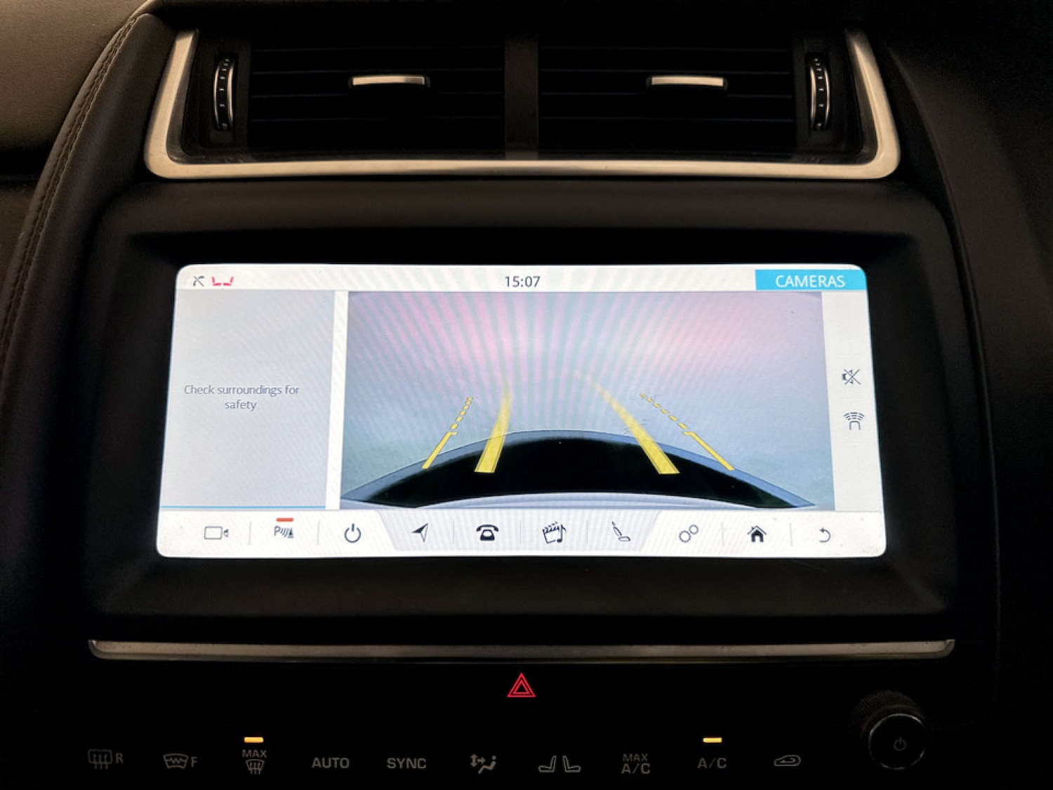 Used Jaguar E-Pace 2020 for sale - 77185836: Photo 22