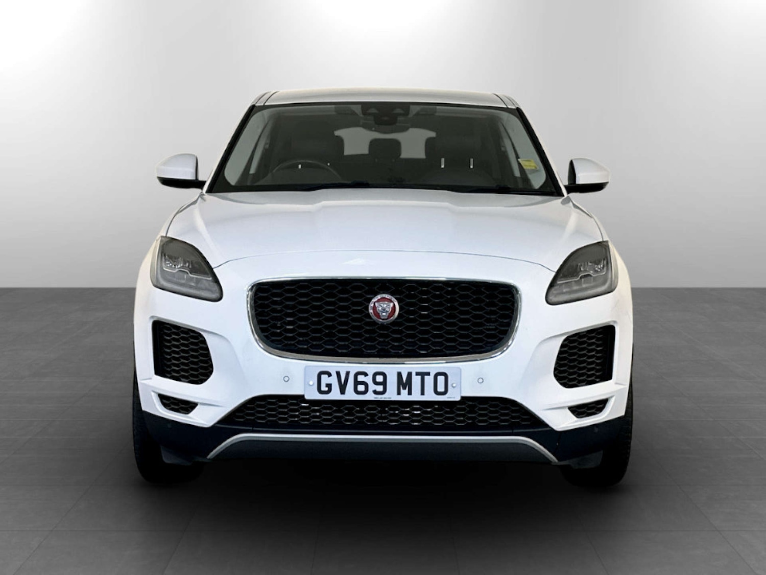Used Jaguar E-Pace 2020 for sale - 77185836: Photo 5