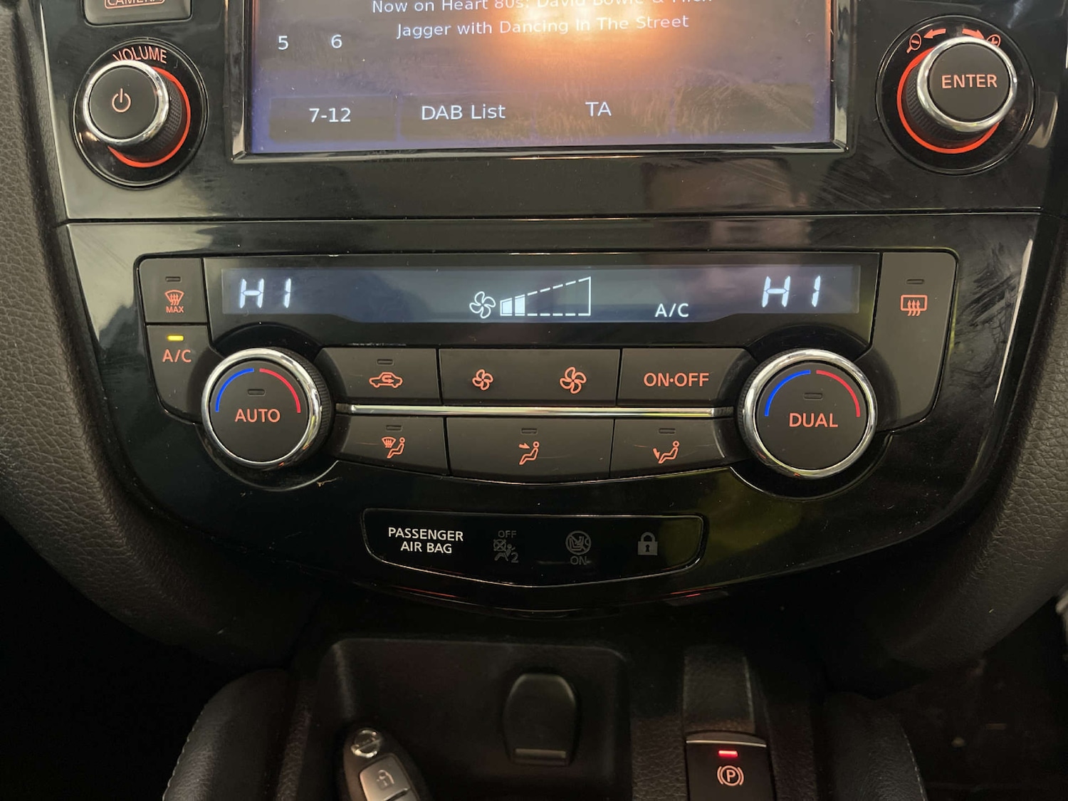 Used Nissan Qashqai 2018 for sale - 77950422: Photo 23