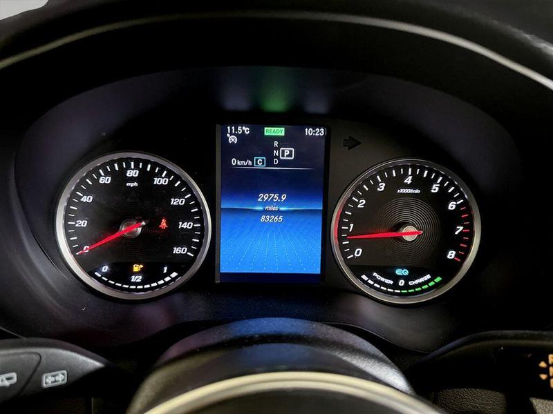 Used Mercedes-Benz GLC 2020 for sale - 76344438: Photo 18