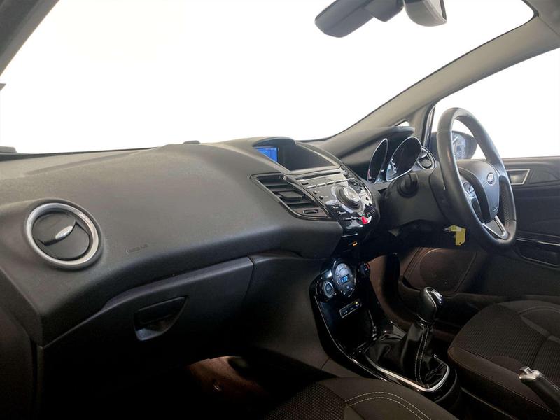 Used Ford Fiesta 2016 for sale - 77106577: Photo 12