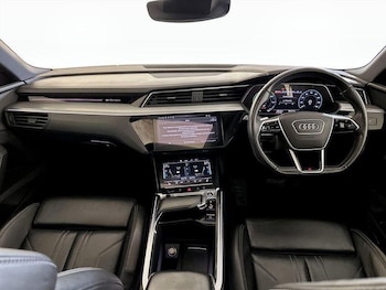 Used Audi e-tron 2021 for sale - 75881429: Photo