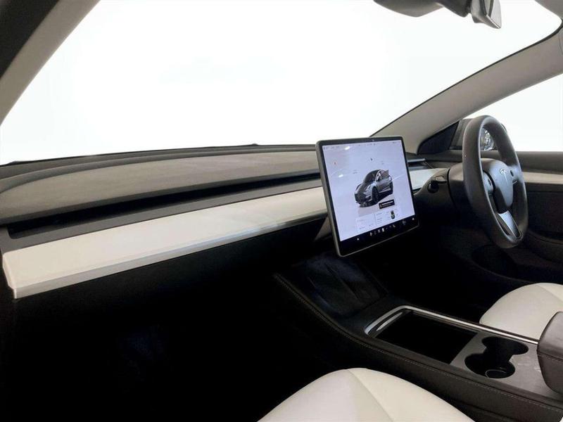 Used Tesla Model 3 for sale - 76826053: Photo 12