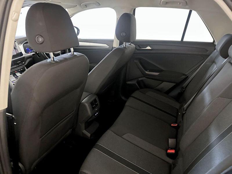 Used Volkswagen T-Roc 2022 for sale - 76433885: Photo 14
