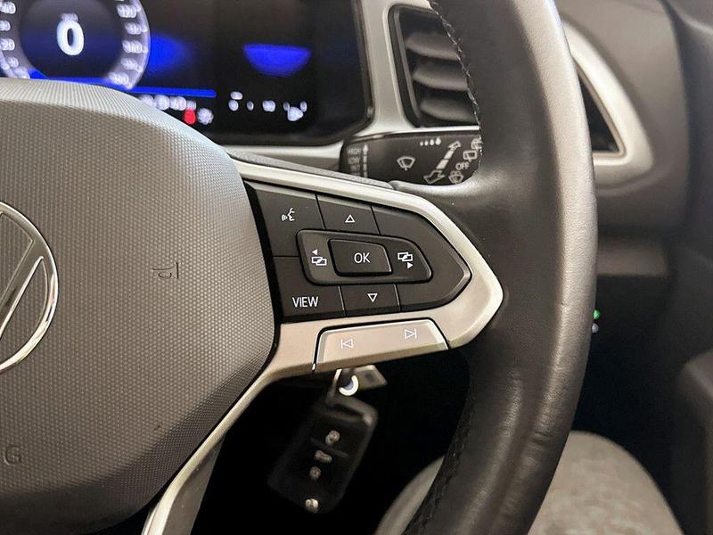 Used Volkswagen T-Roc 2022 for sale - 76433885: Photo 19