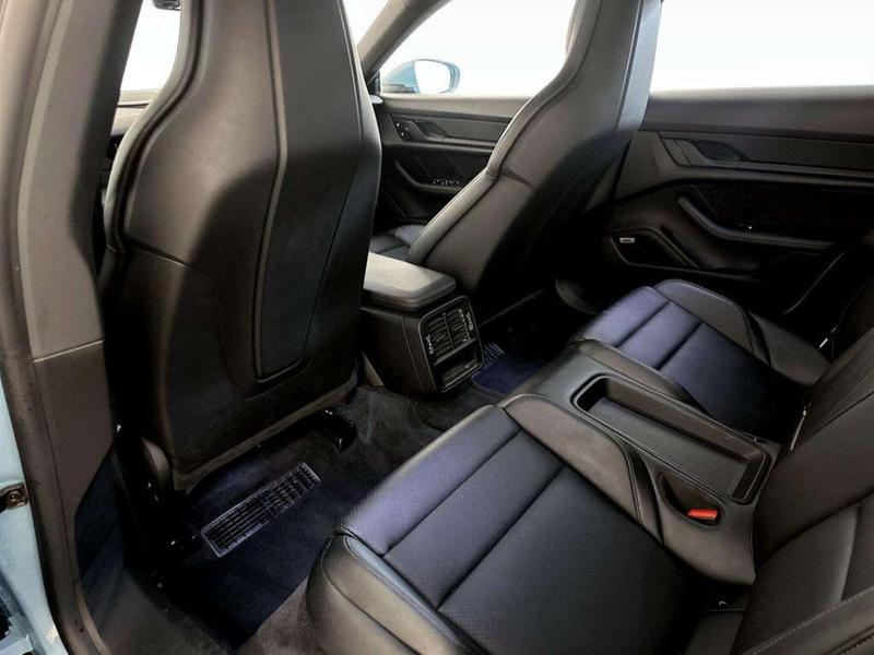 Used Porsche Taycan 2020 for sale - 76825931: Photo 14