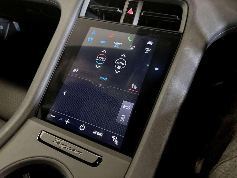 Used Porsche Taycan 2020 for sale - 76825931: Photo 29